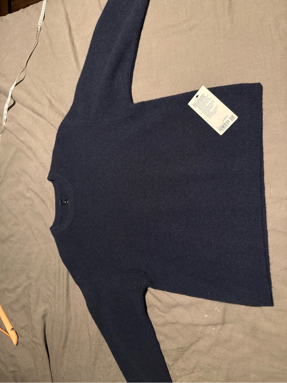 Lululemon Alpaca Wool-Blend
Crewneck Sweater Mens Navy Blue